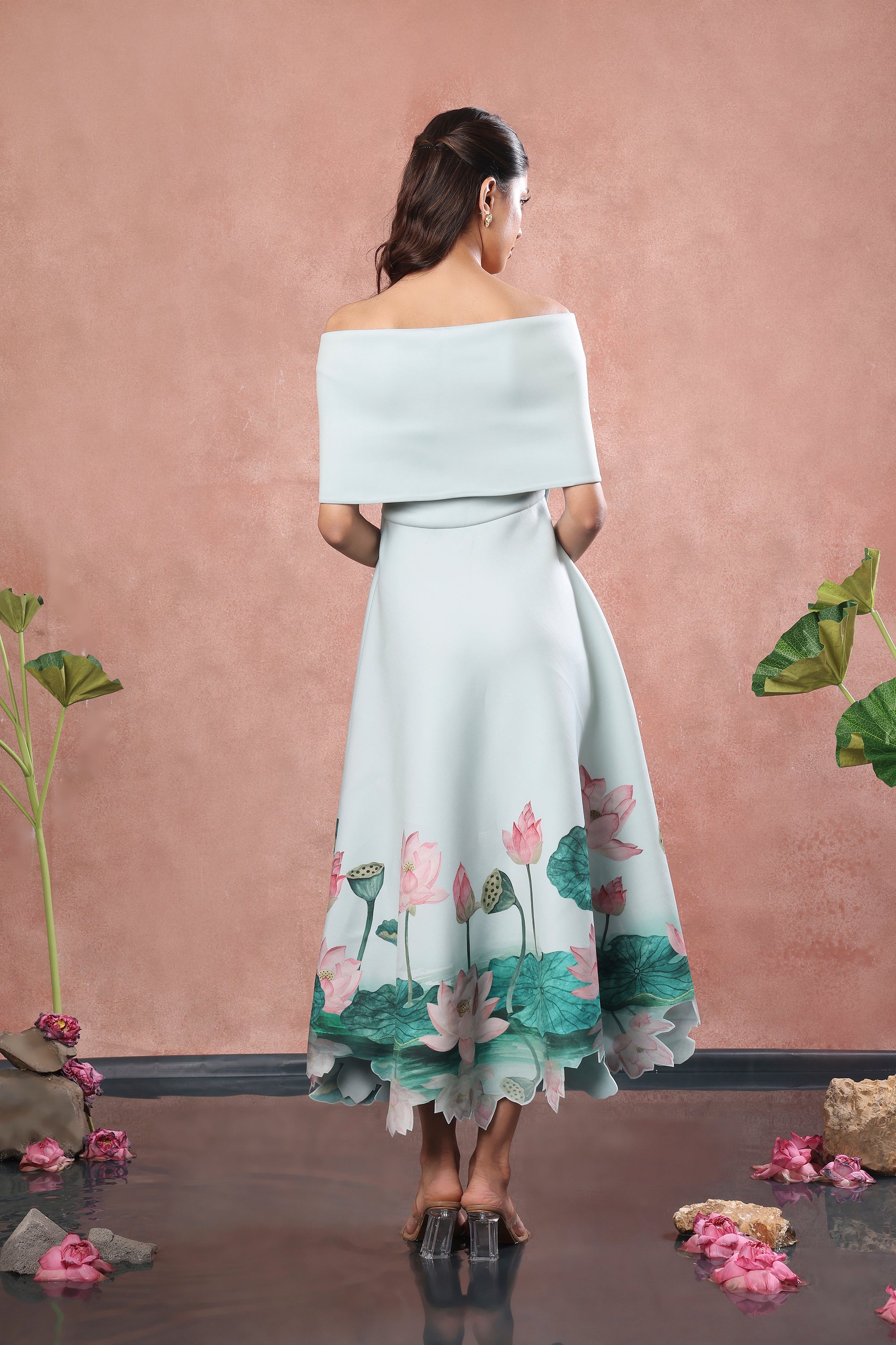 GREEN FLARED PRINTED DRESS WITH BOW WRAP