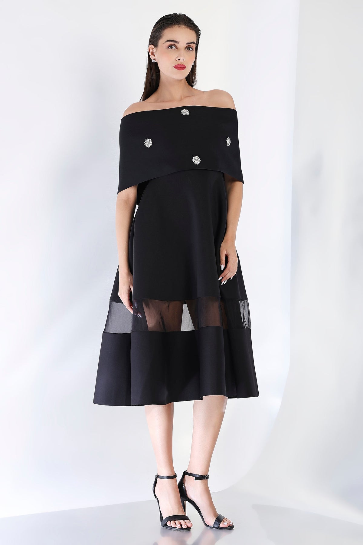 Alanna + Silver Studded Wrap Ozeqo