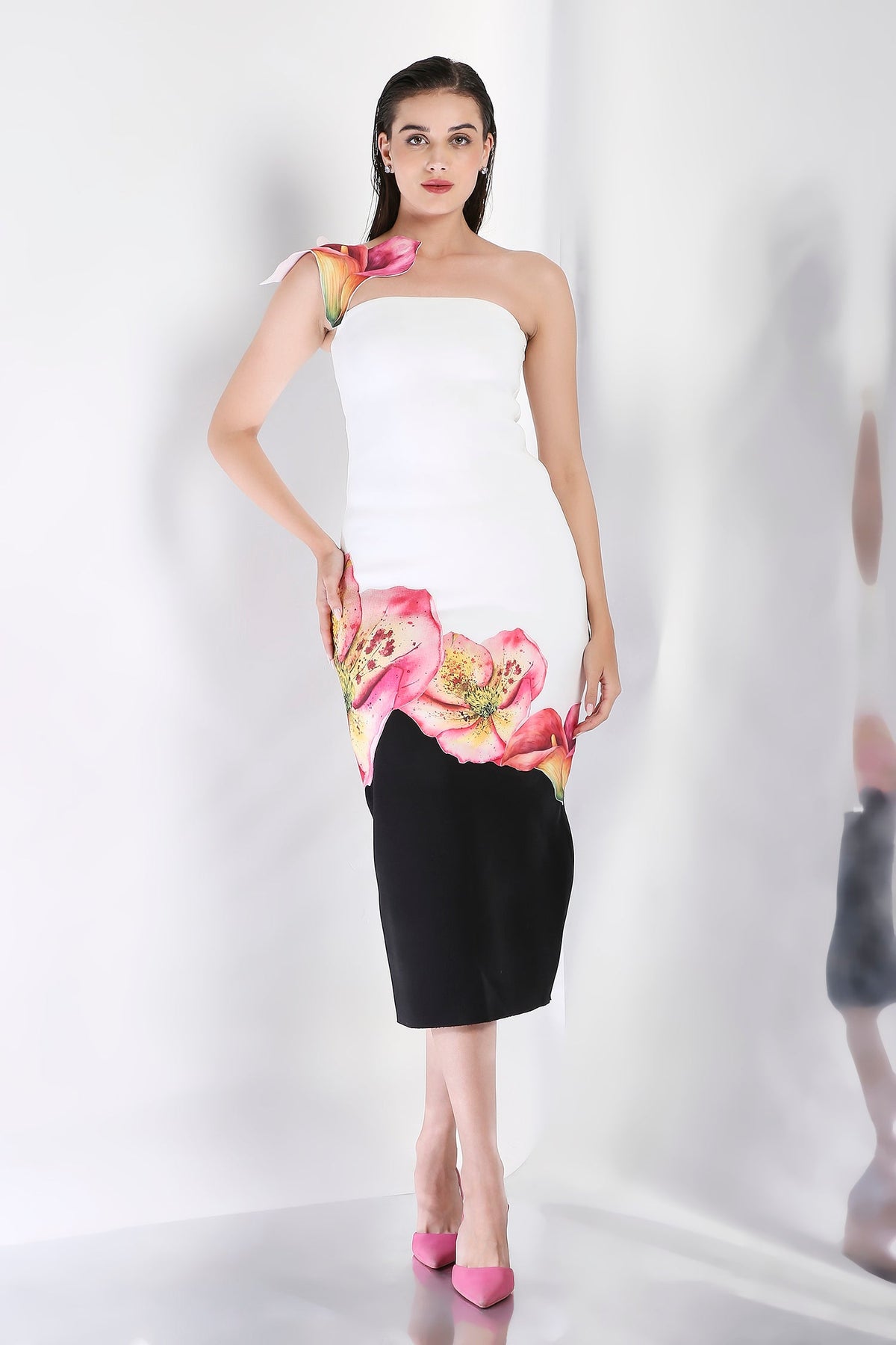 Tulip + Detachable Strap