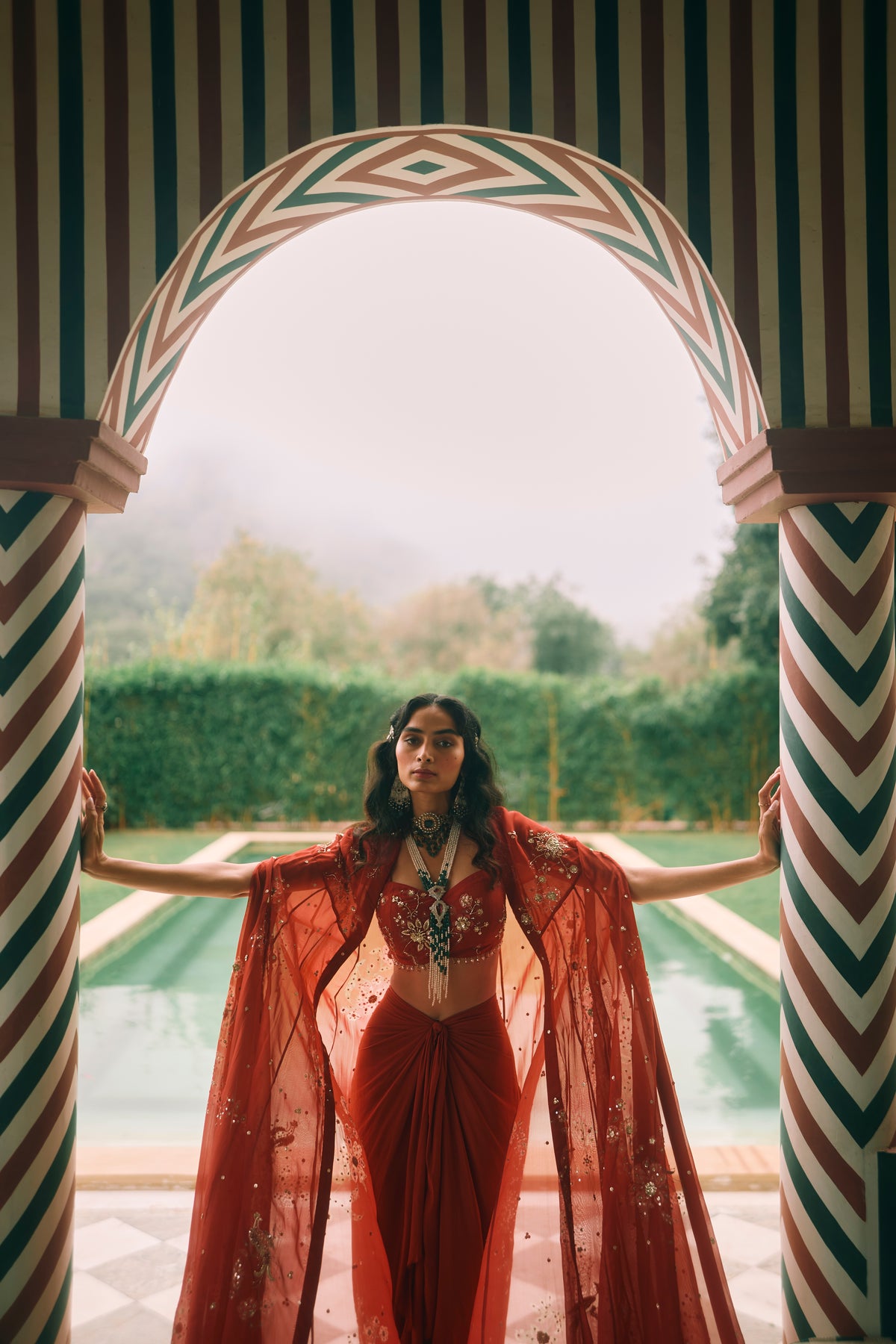 MARIANNE CAPE SET