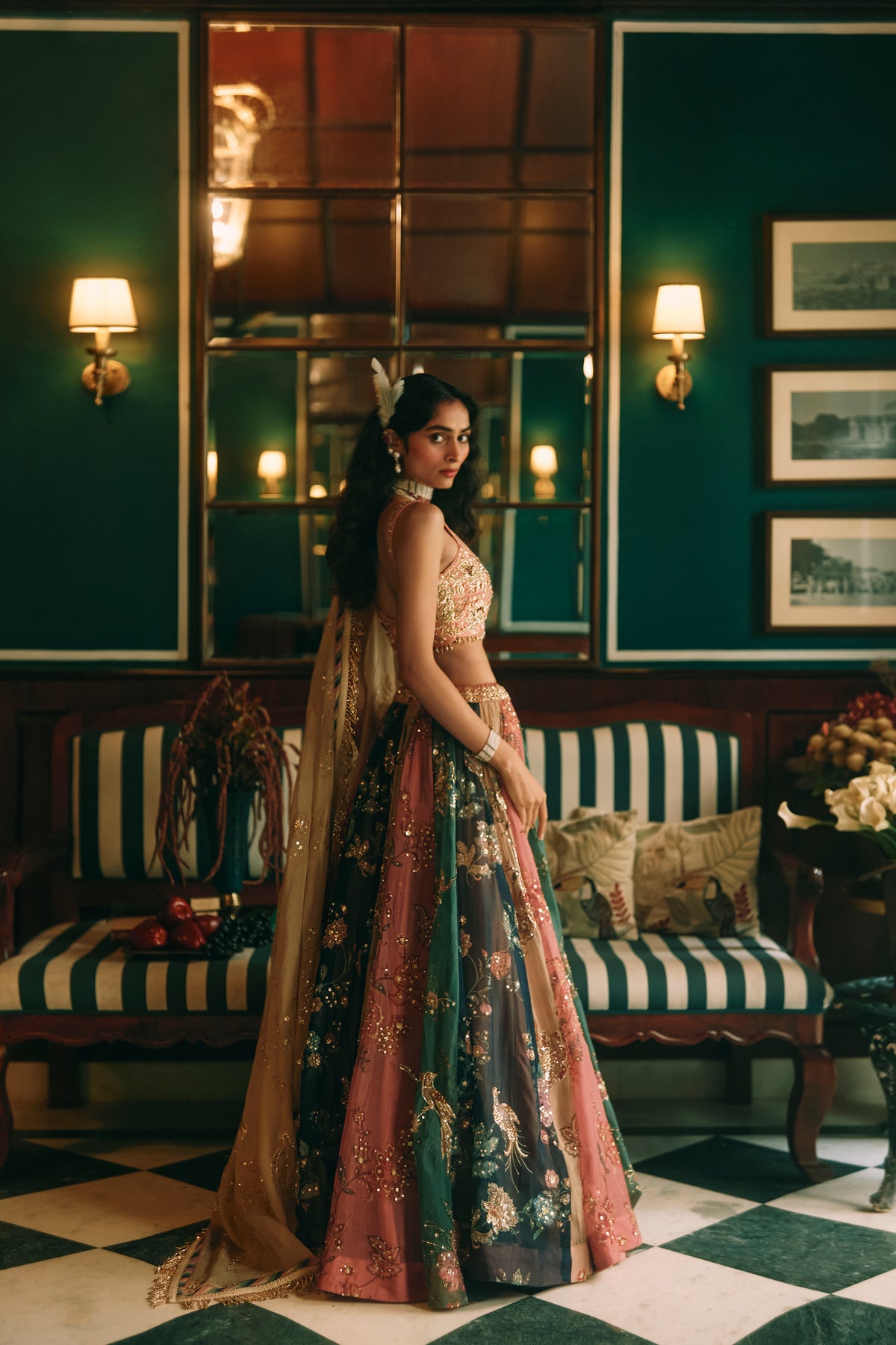 AURA LEHENGA SET