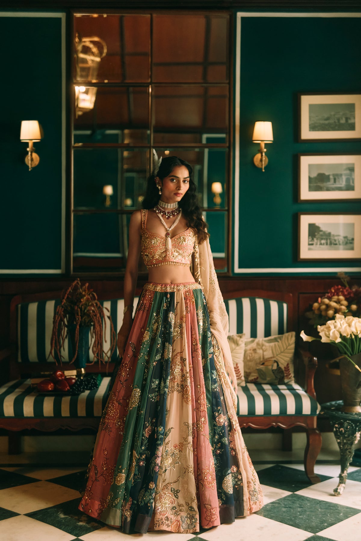 AURA LEHENGA SET