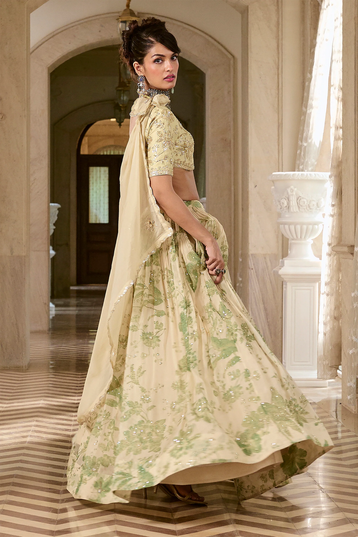 EMIKO LEHENGA SET