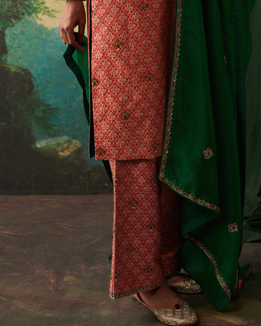 FALAK (Dupatta)