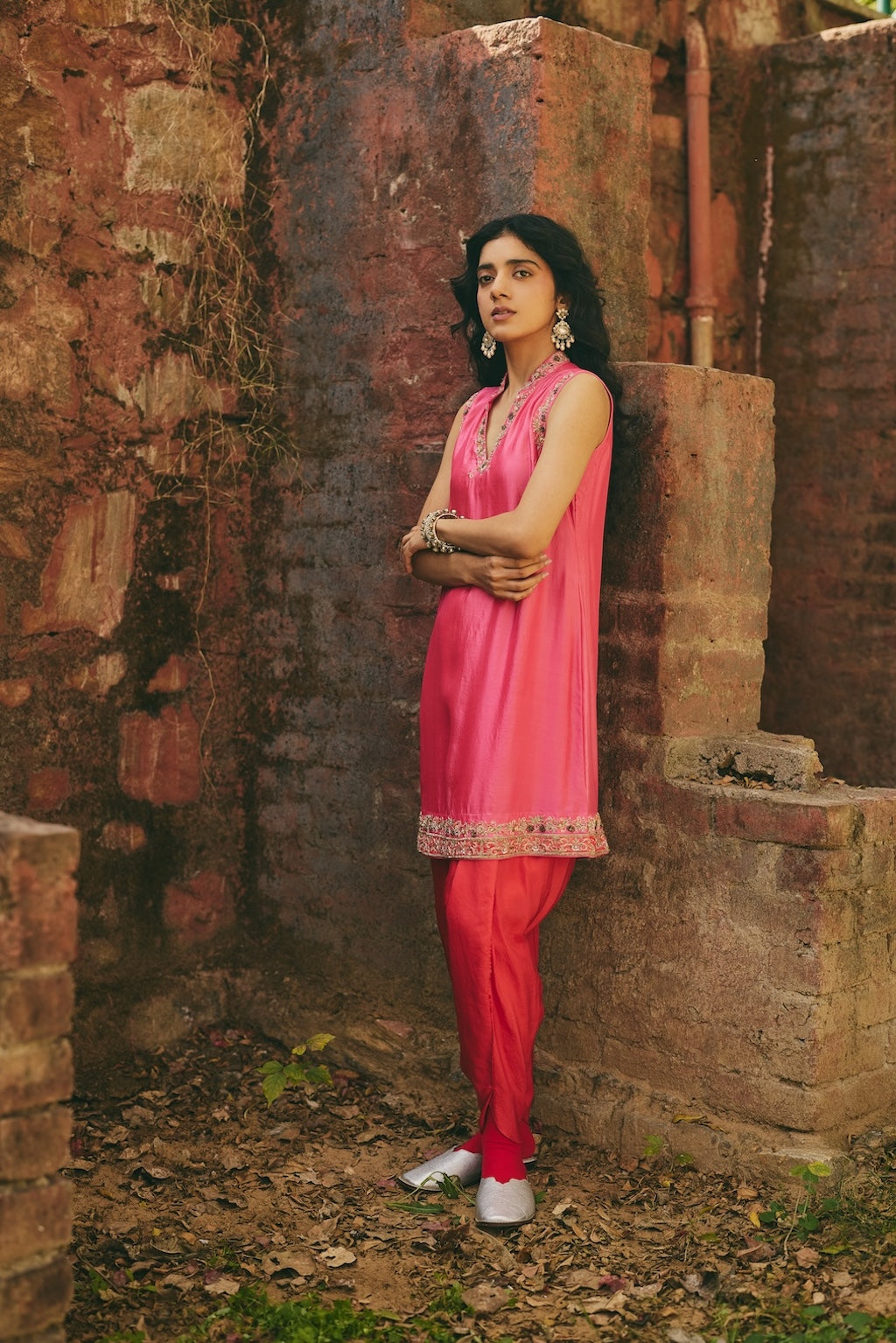 NOORPARI & SURKH