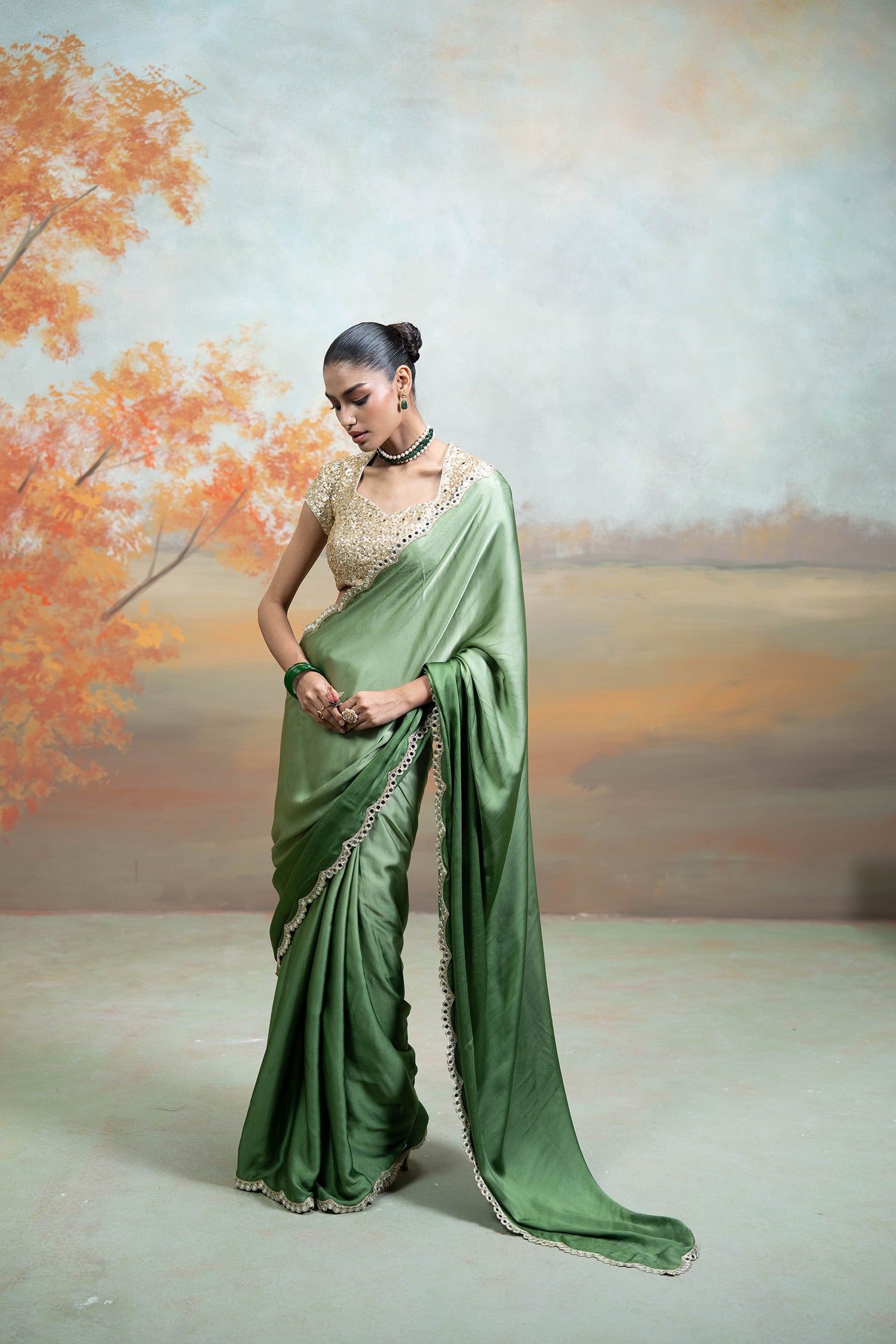 SAREE