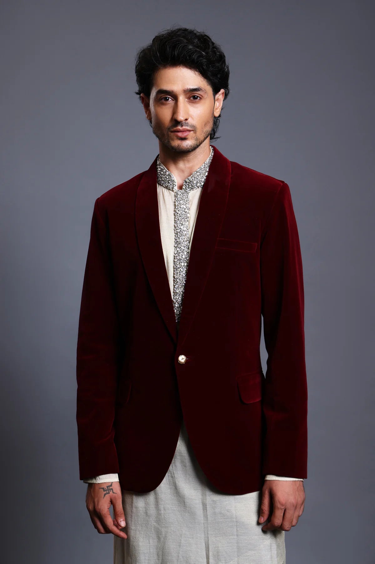 CF classic suit maroon