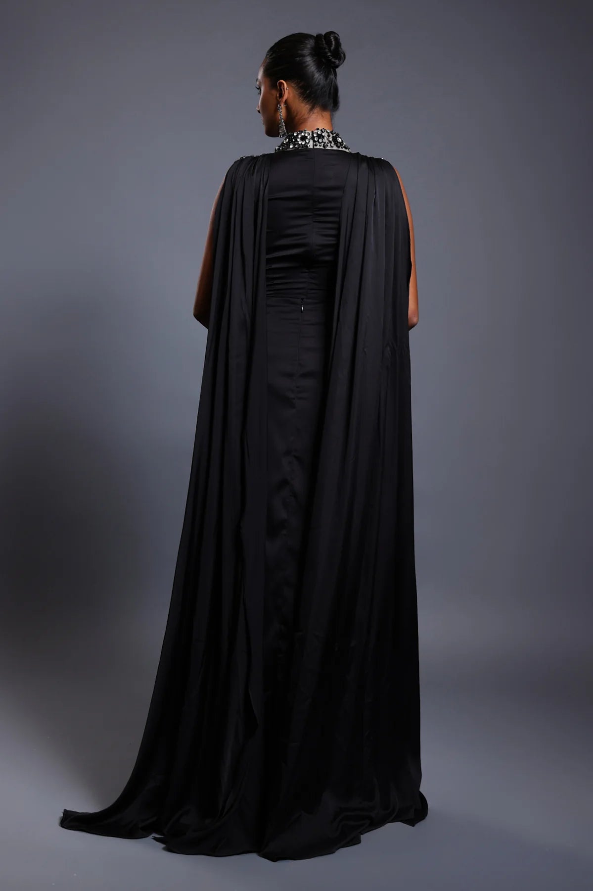 CF necklace gown black