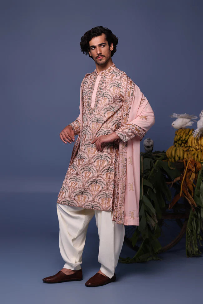 Avik Cheetah Pink Kurta Set