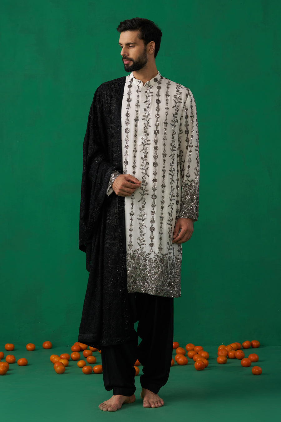 PAISLEY IVORY KURTA SET