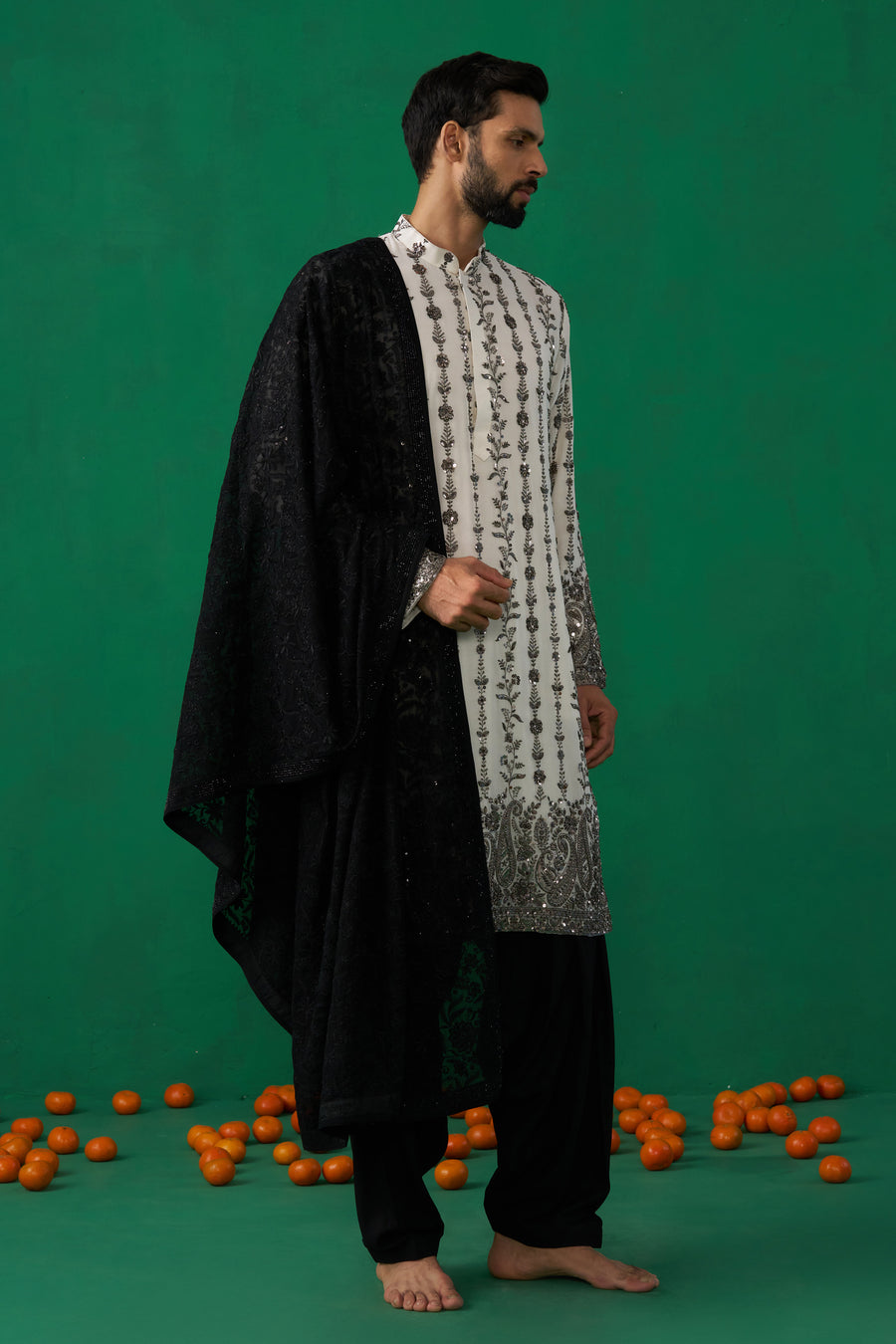 PAISLEY IVORY KURTA SET