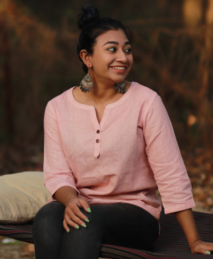 Gamak – Classic Short Kurta for Women