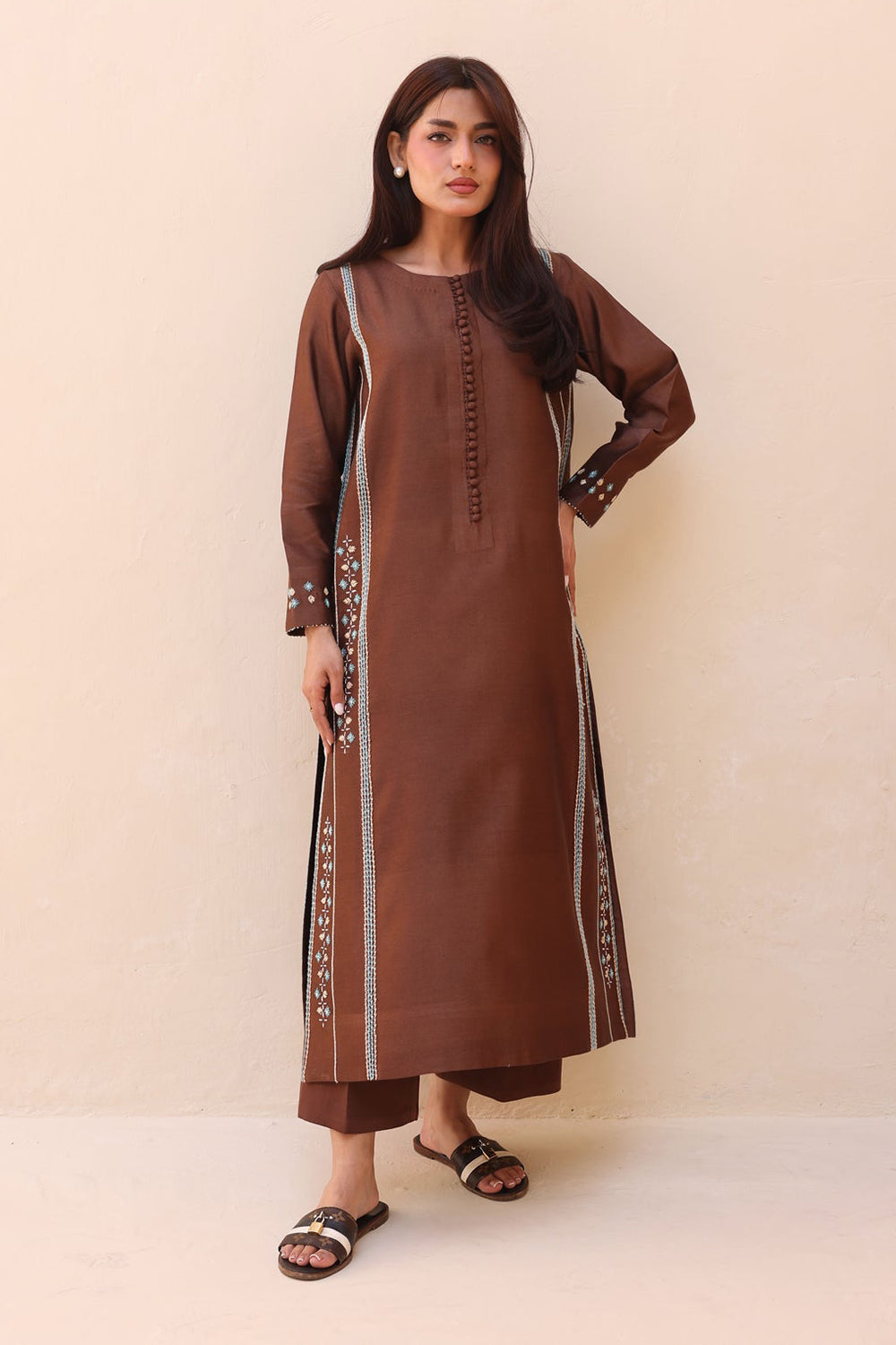 Cocoa Straight Kurta with Subtle Thread Work