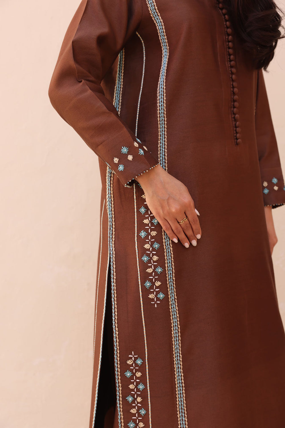 Cocoa Straight Kurta with Subtle Thread Work