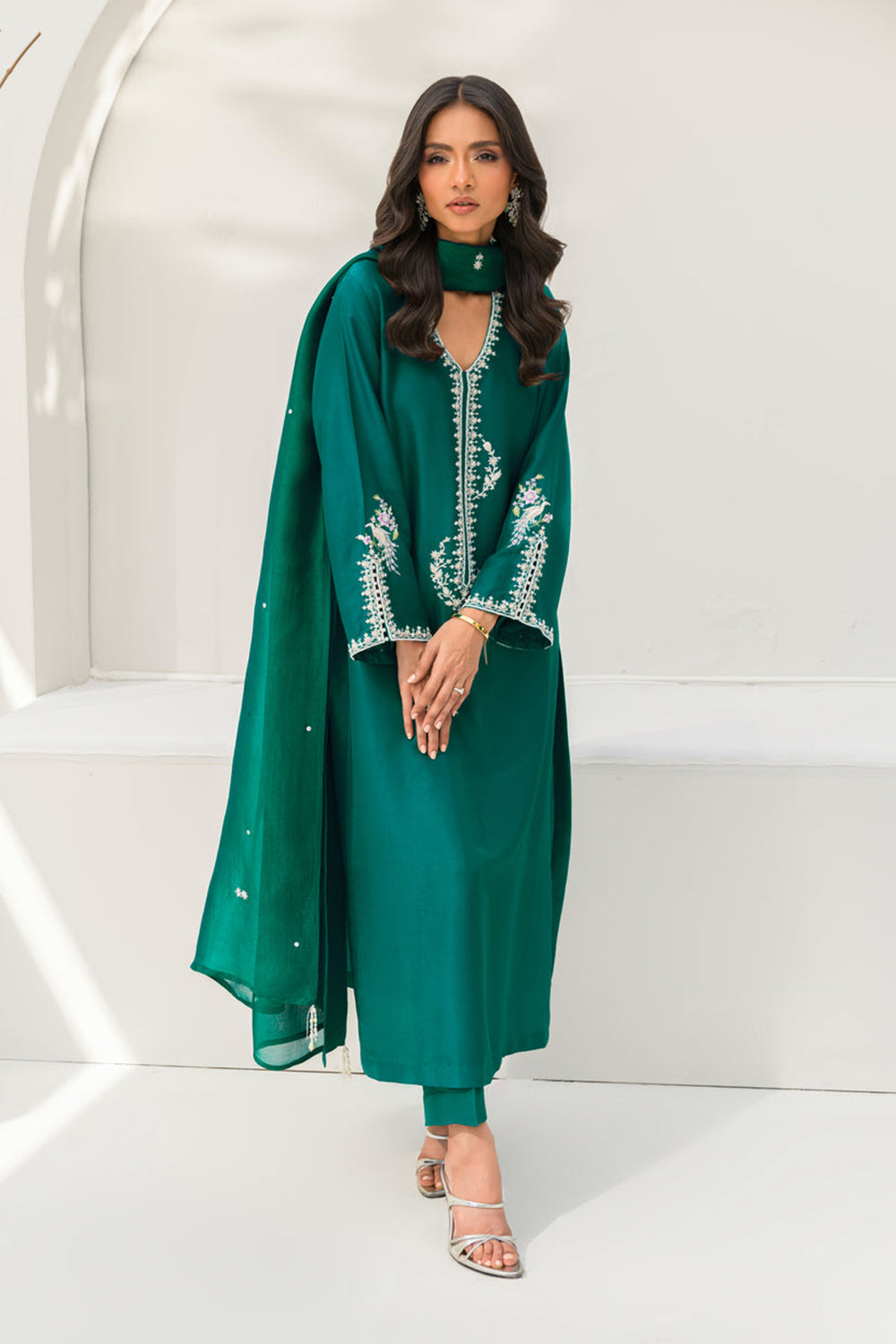 Women Emerald Green Embroidered Silk Suit Set