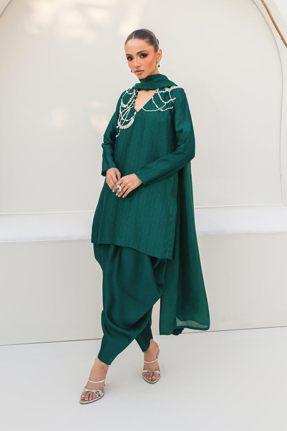 Women Emerald Green Embroidered Silk Suit Set with Tulip Pants