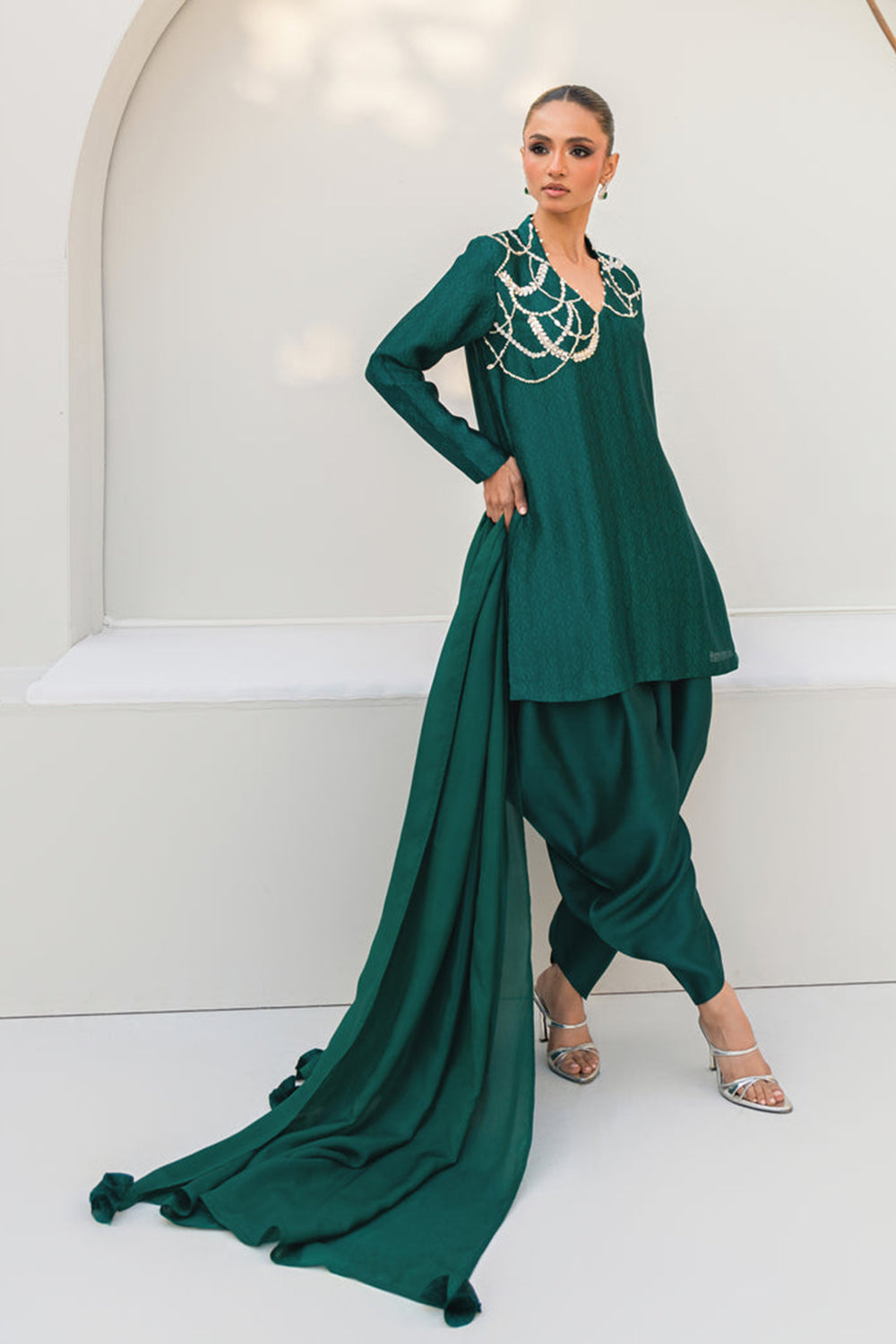 Women Emerald Green Embroidered Silk Suit Set with Tulip Pants