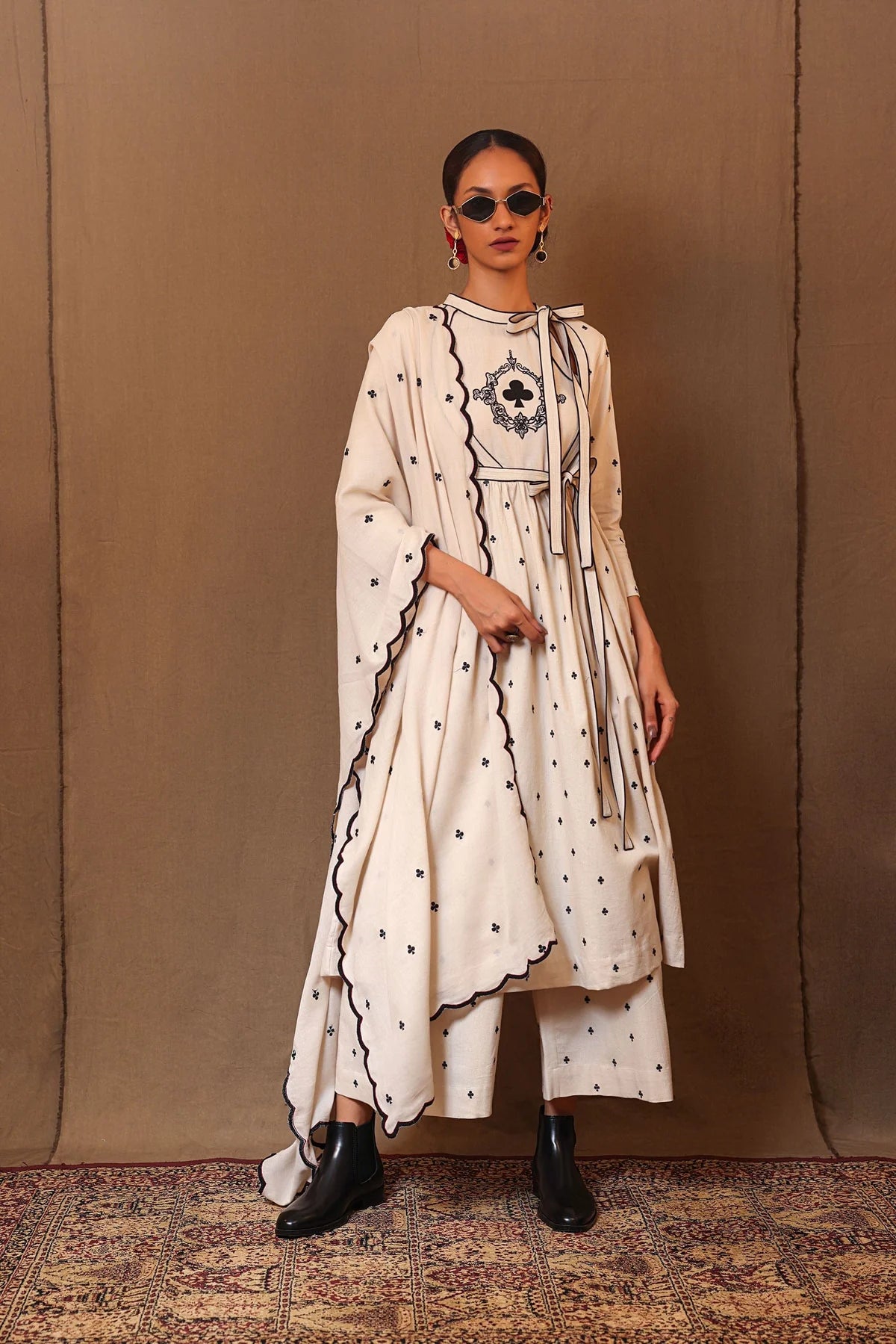 Off-White Club EMB Rakha Tunic Set (2 PCS)