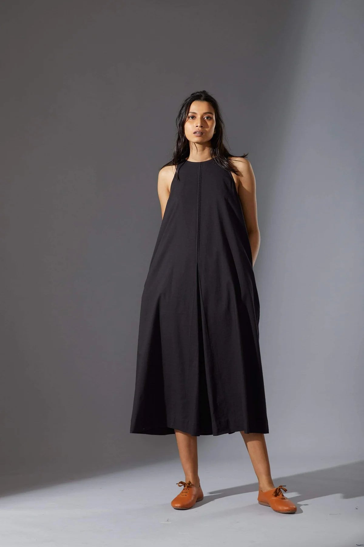 Vita Aakaar Black Dress