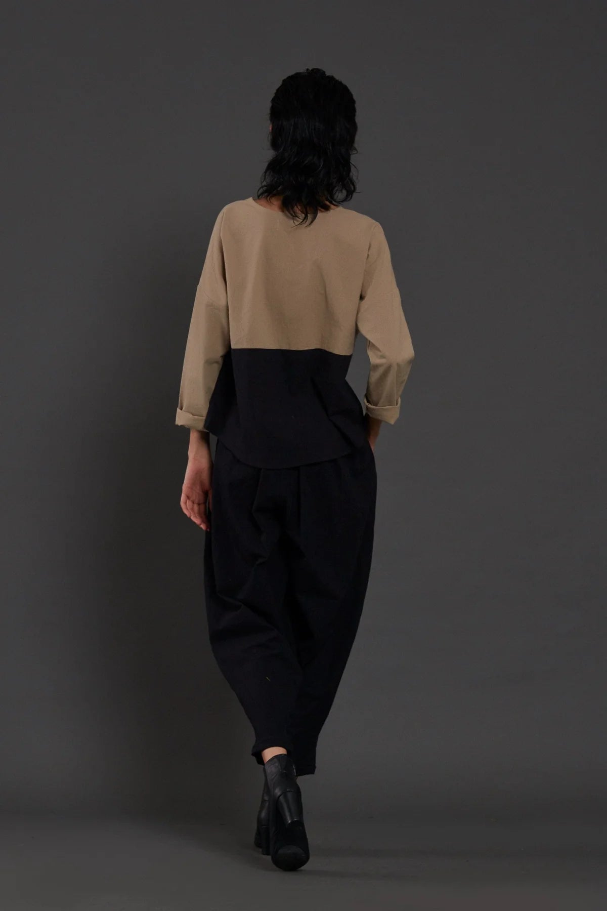 Beige & Navy Blue Rekin Top