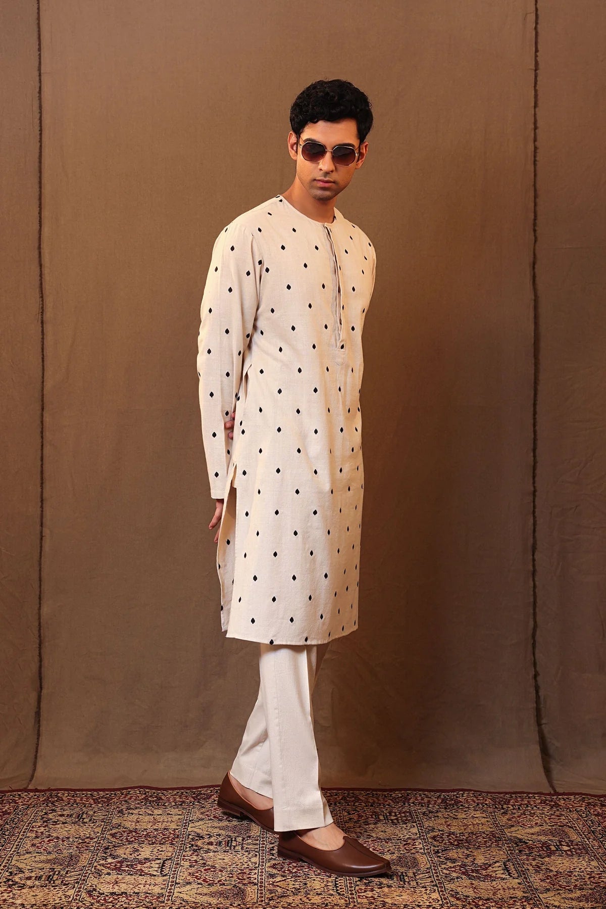 Off-White EMB SB Cotton Kurta