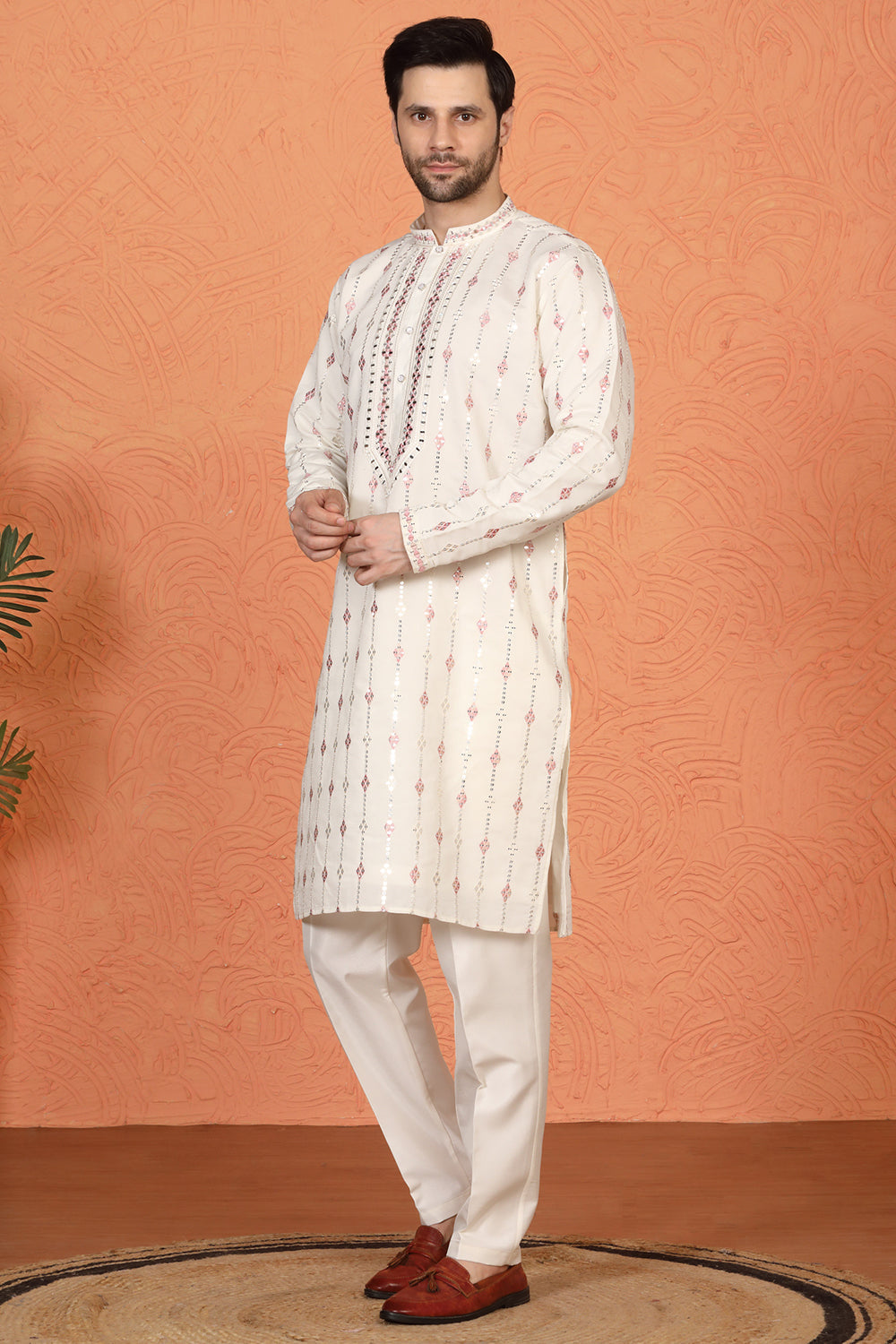 Mayuresh Mirror Embroidered Kurta with Back Elastic Pants
