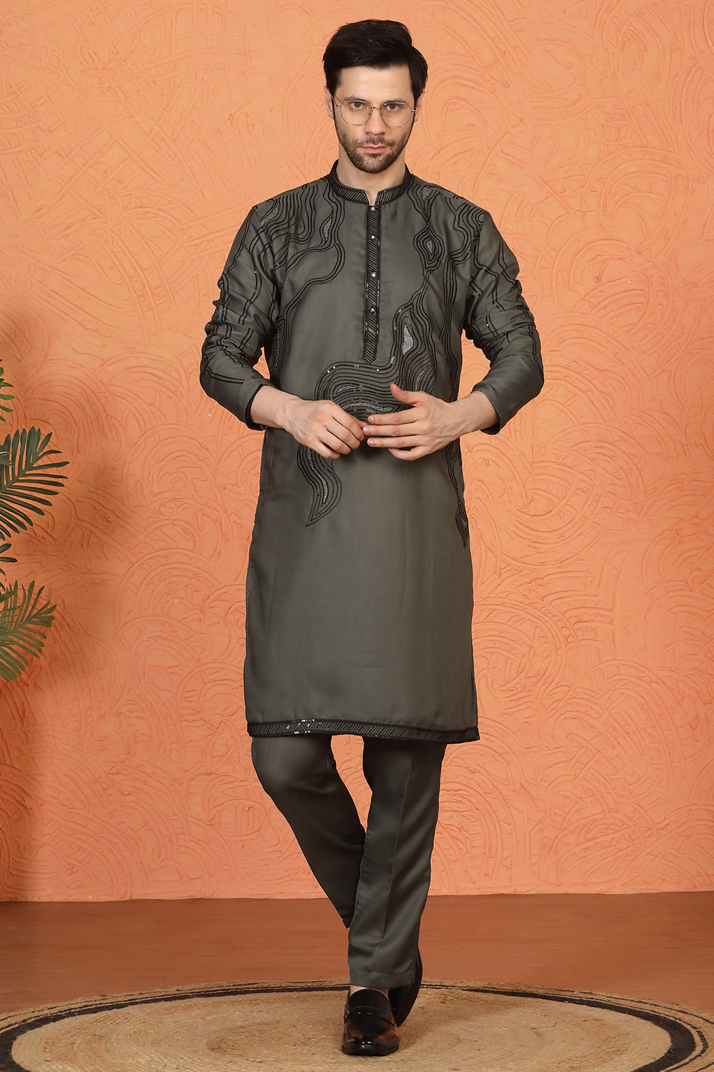 Mehfil-E-Khaas Embroidered Kurta Set with Back Elastic Pants
