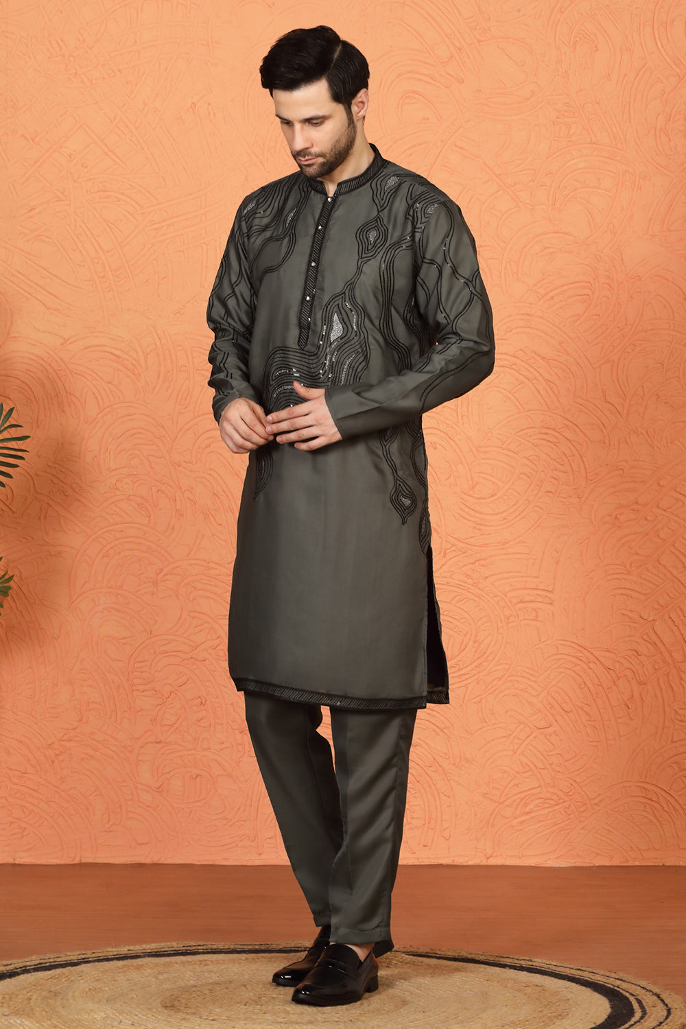 Mehfil-E-Khaas Embroidered Kurta Set with Back Elastic Pants