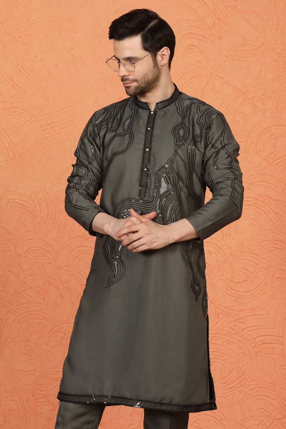 Mehfil-E-Khaas Embroidered Kurta Set with Back Elastic Pants
