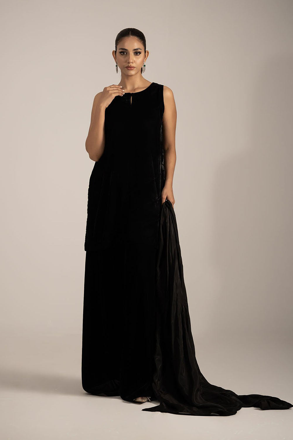 Noir Velvet Straight Suit with Dupatta