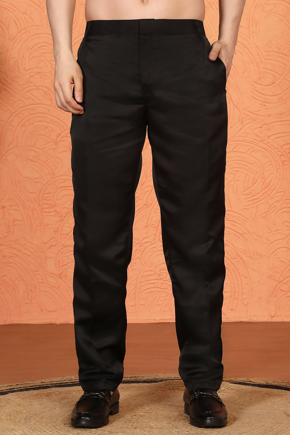 Pushp-Van Embroidered Kurta with Back Elastic Pants