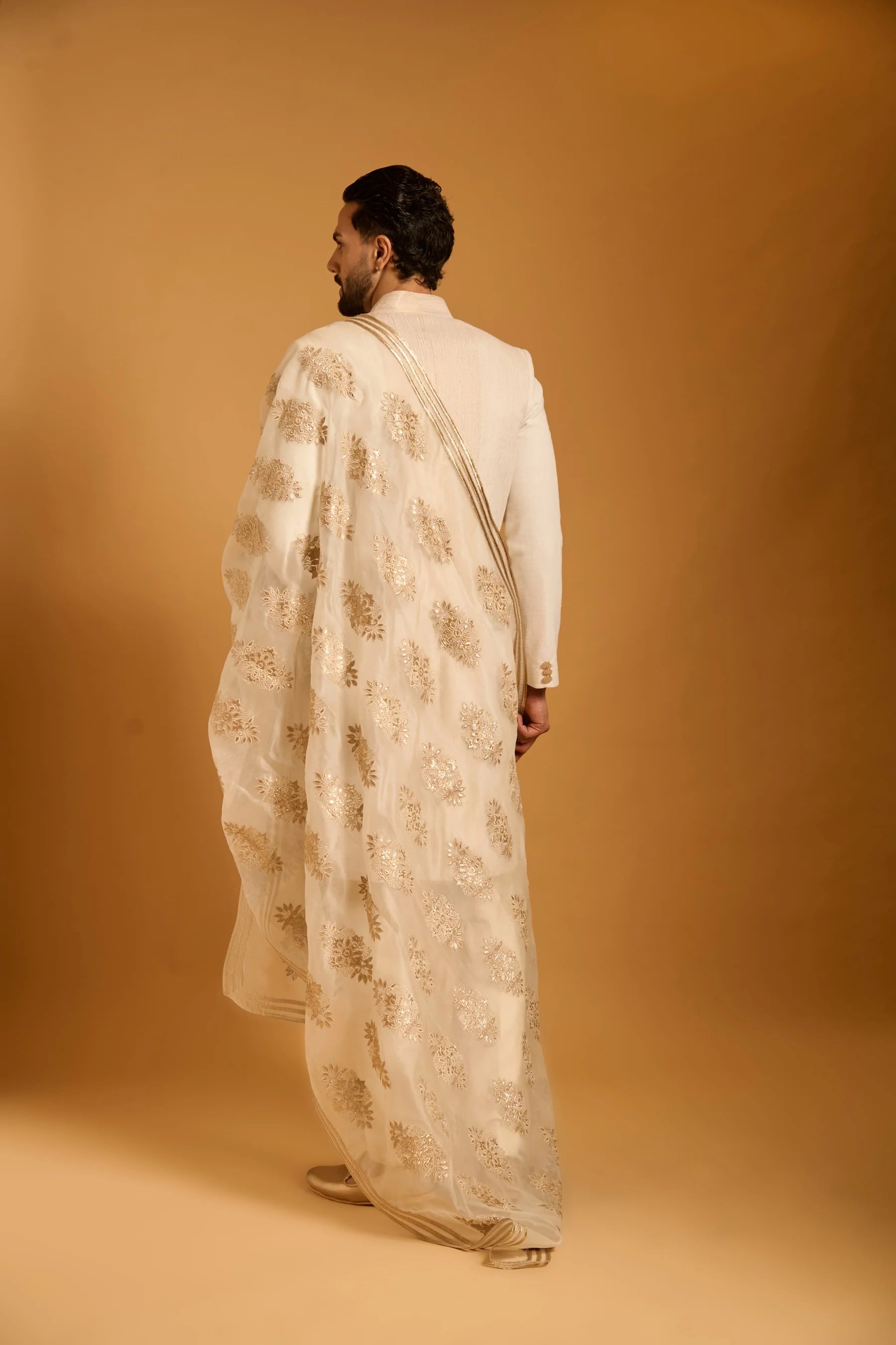 Trifecta ivory top stitch dupatta sherwani