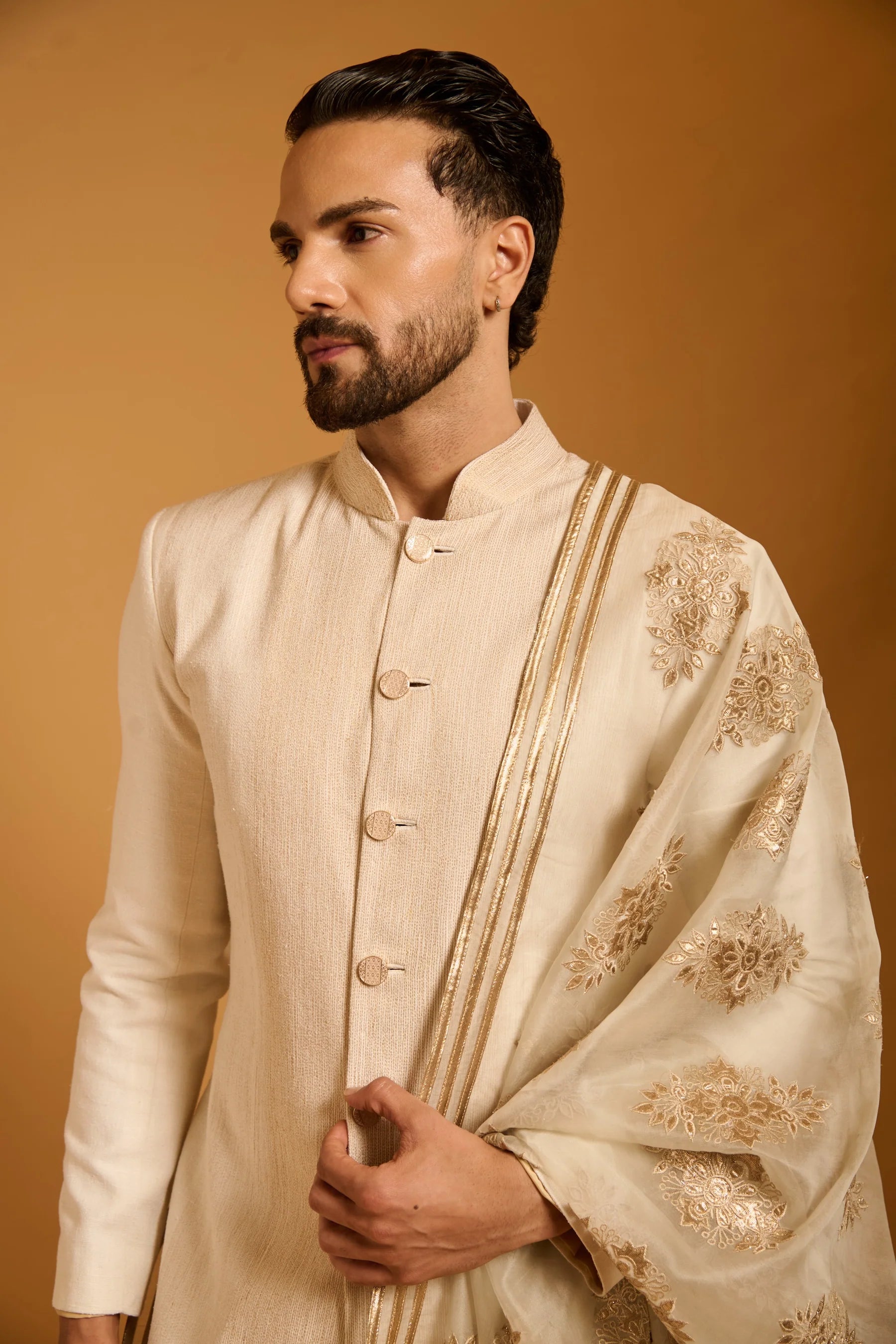 Trifecta ivory top stitch dupatta sherwani