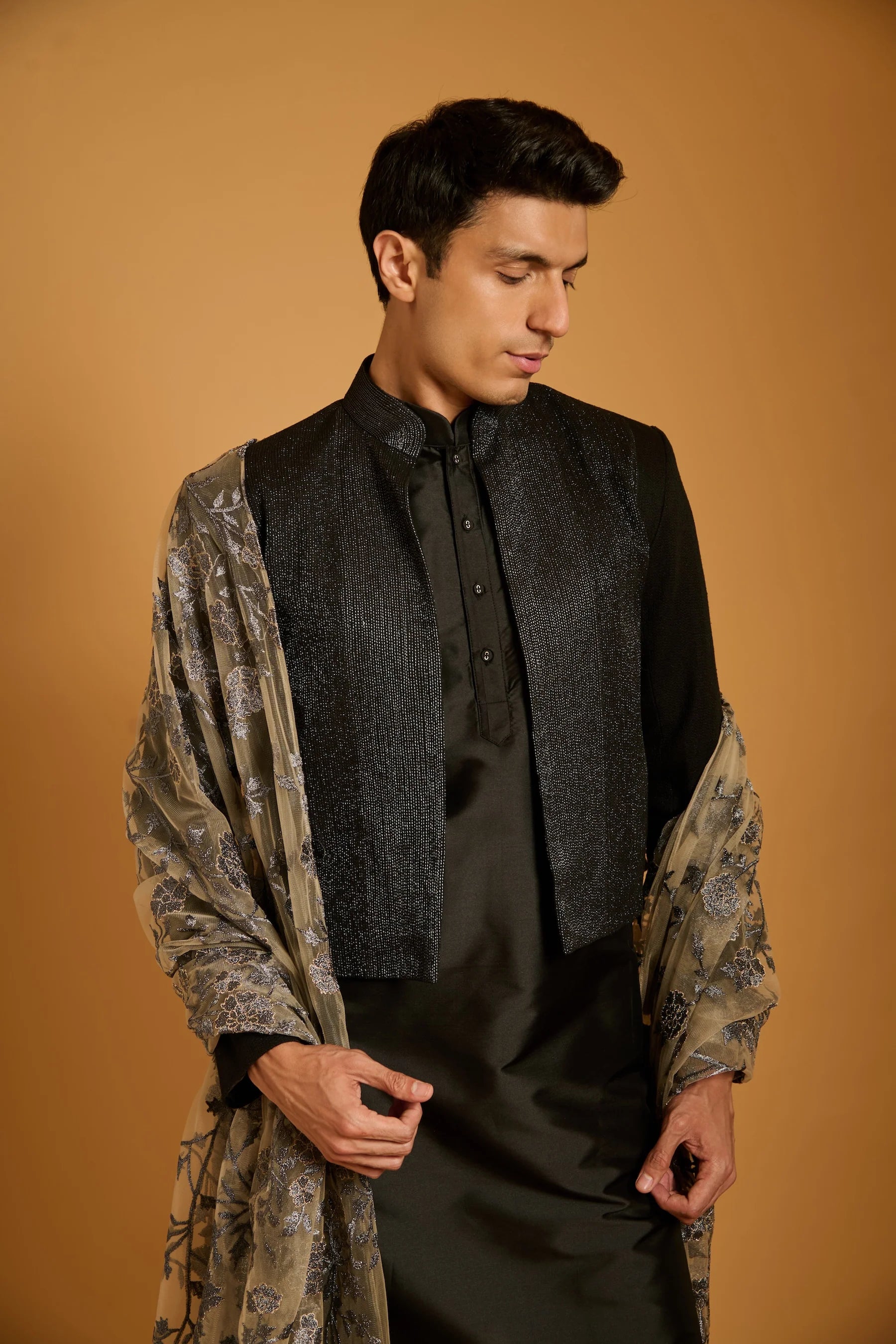 Trifecta gunmetal zari dupatta