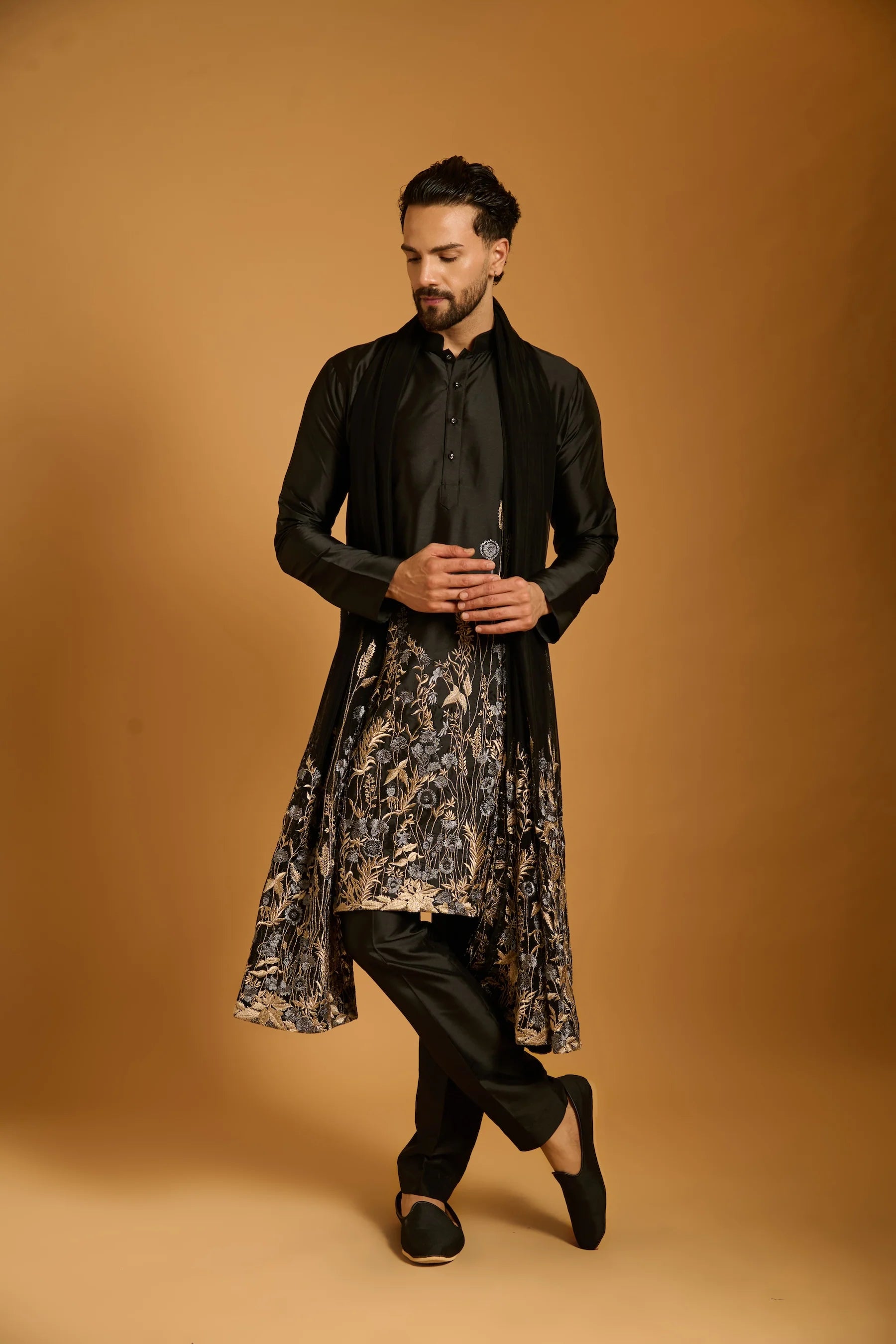 Trifecta black zari farmstead kurta