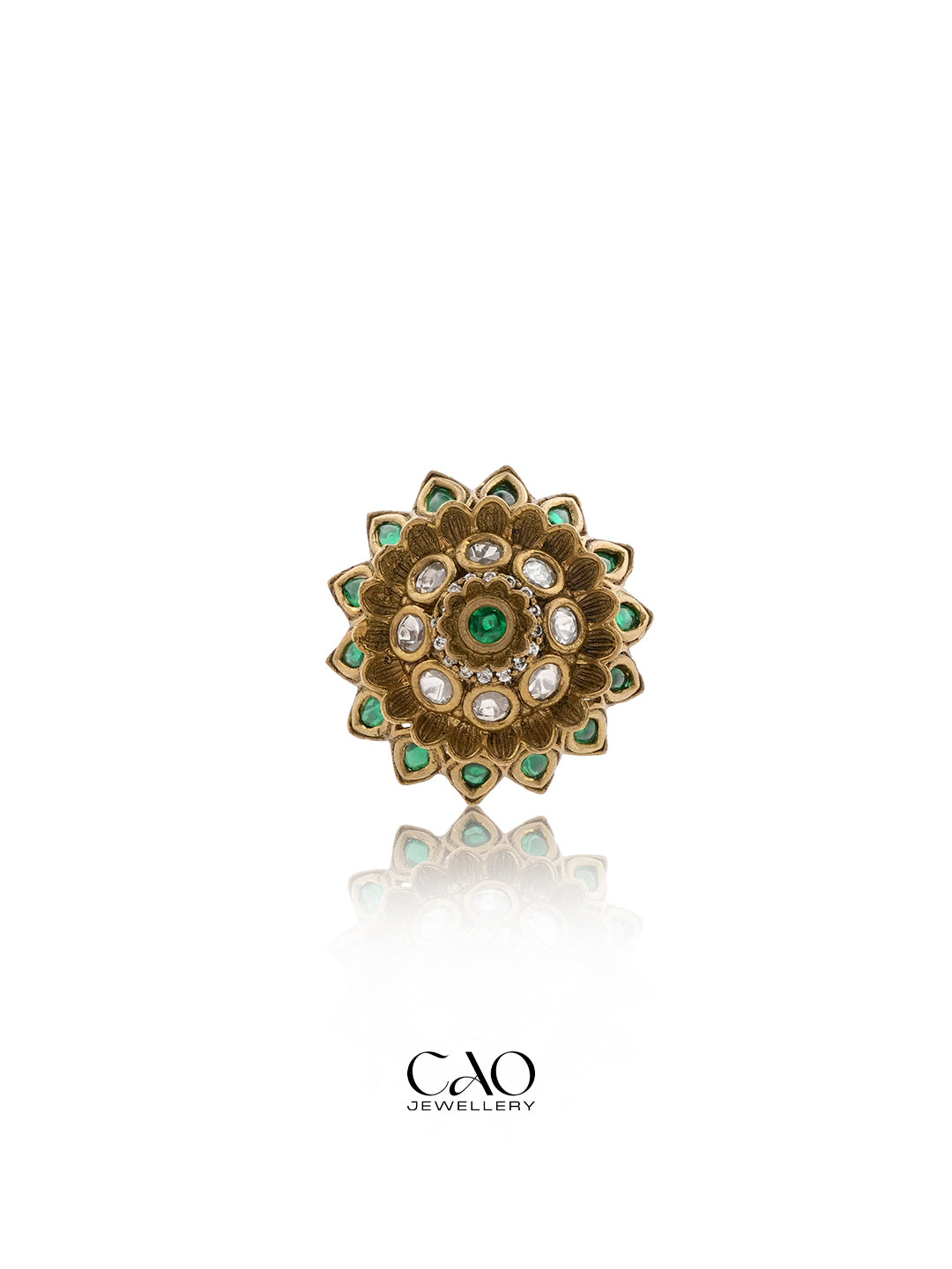 Emerald Noor Ring