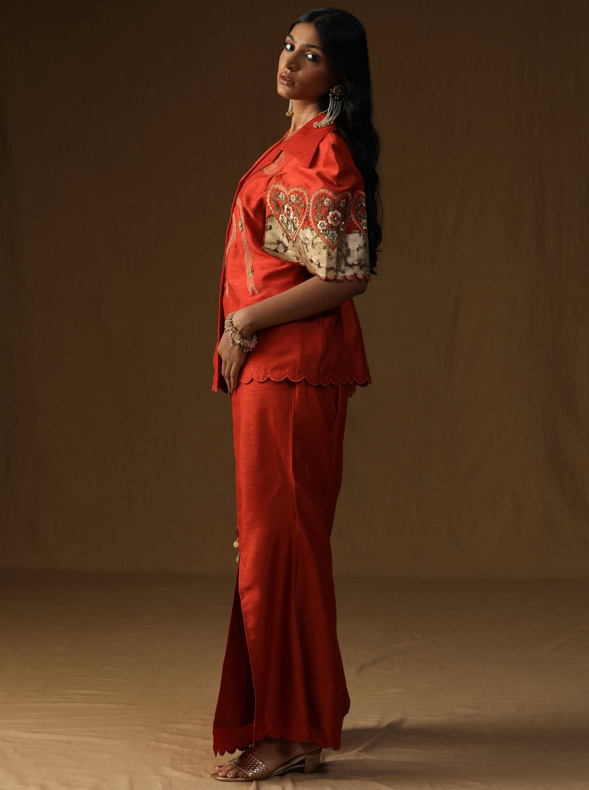 Chitra Kesar Noor – The Artisan Rooh Co-ord Set