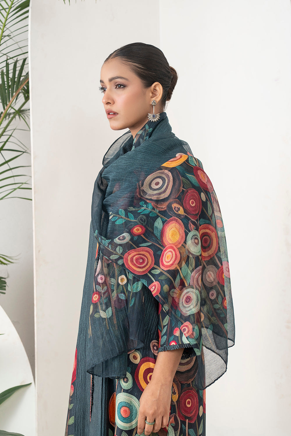 Charcoal Silk Chanderi Striking Floral Illustration Printed Dress Set (2 PCS)