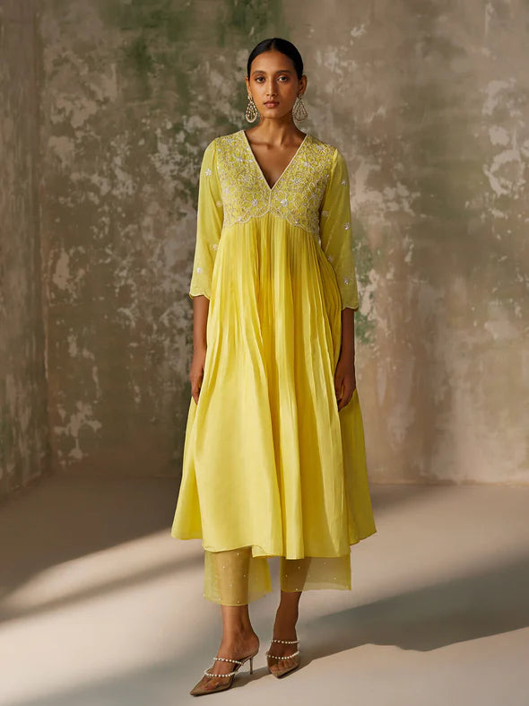 SERENE YELLOW SILK KURTA SET