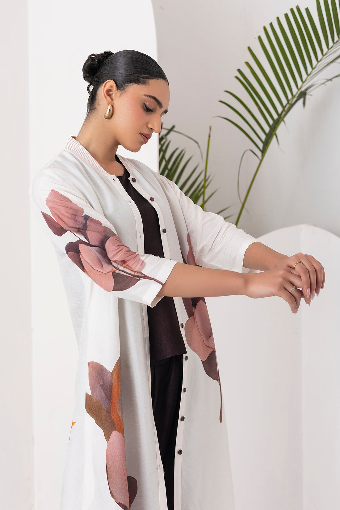 Ivory Viscose Dupion Leaf Printed Dress (1 PC)