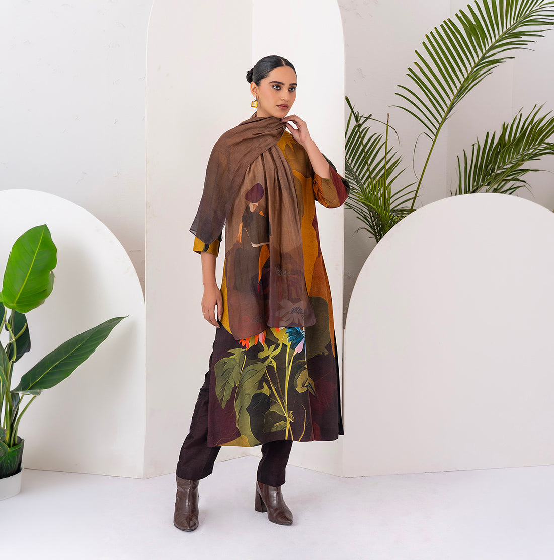 Shades Of Brown Thin Chanderi Printed Stole  (1 PC)