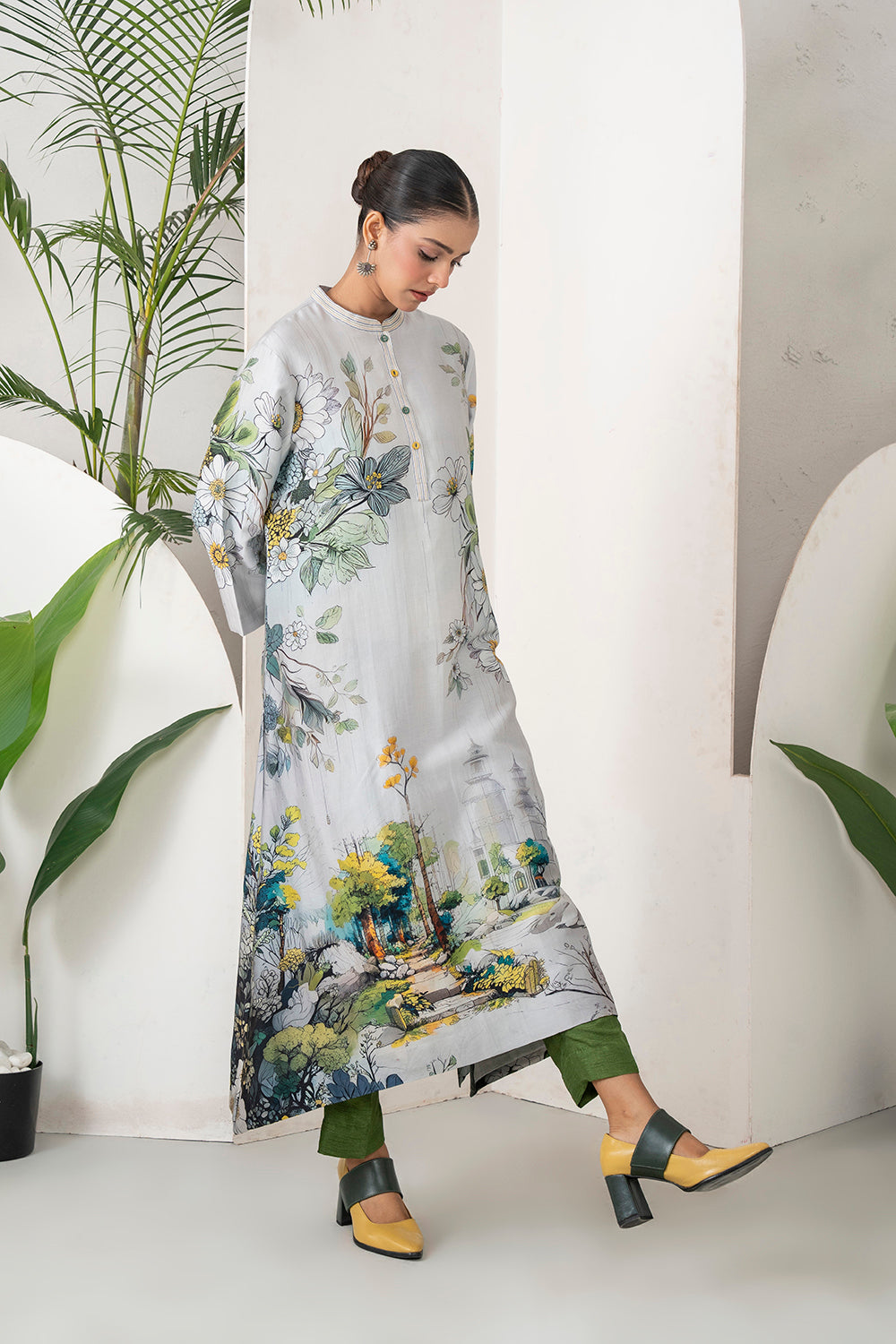 Grey Silk Chanderi Painterly Landscape Printed Tunic Set (2 PCS)