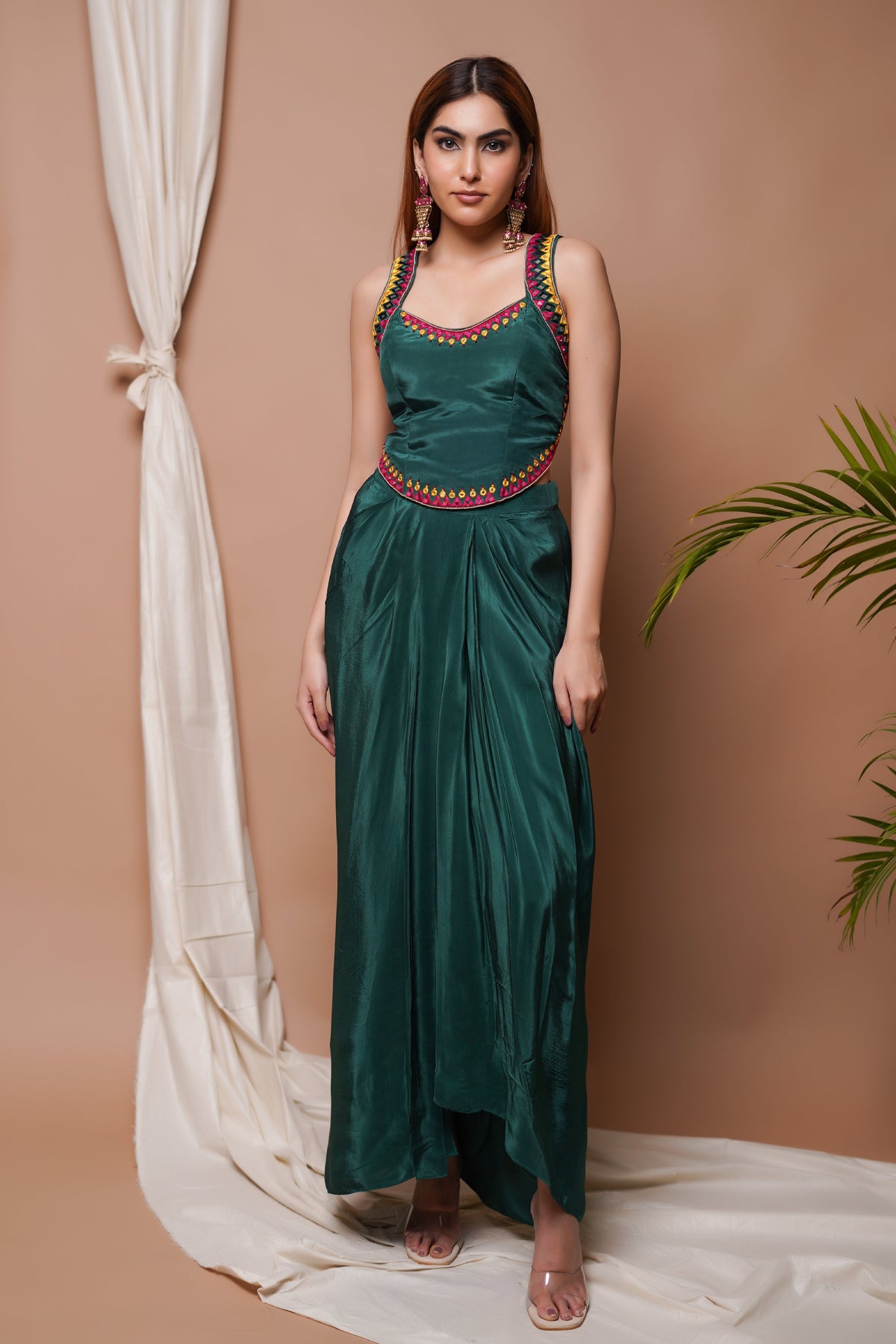 BOTTLE GREEN BACKLESS DRAPE  SKIRT SET  (SET OF 2)