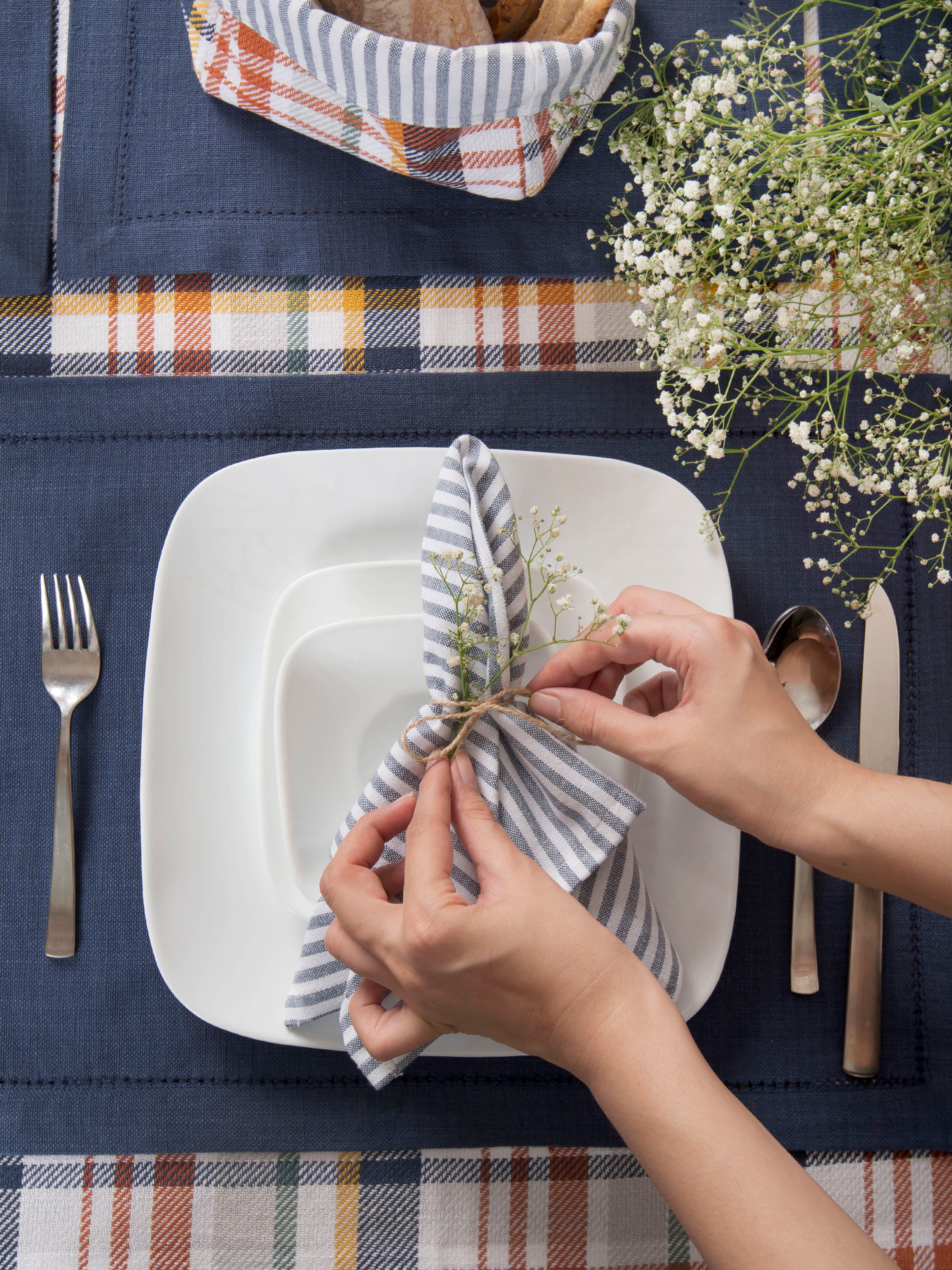 Navy Noveau Placemat and Napkin set of 4 each