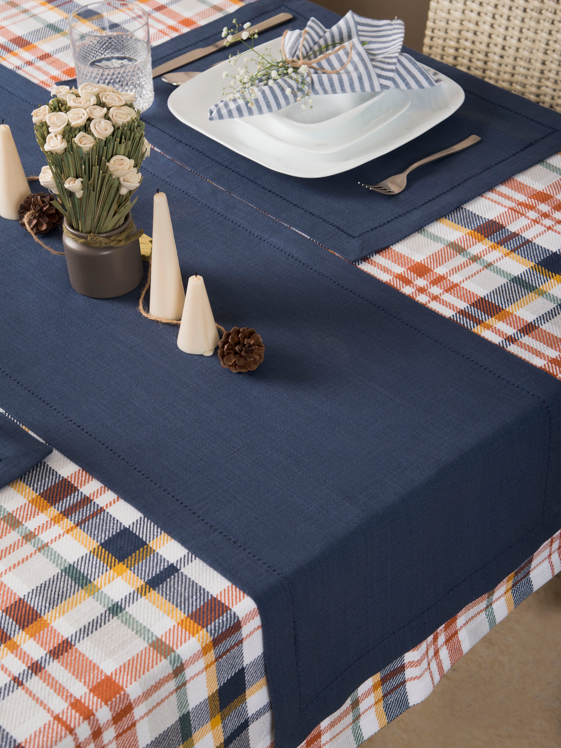 Navy Noveau Placemat and Napkin set of 4 each