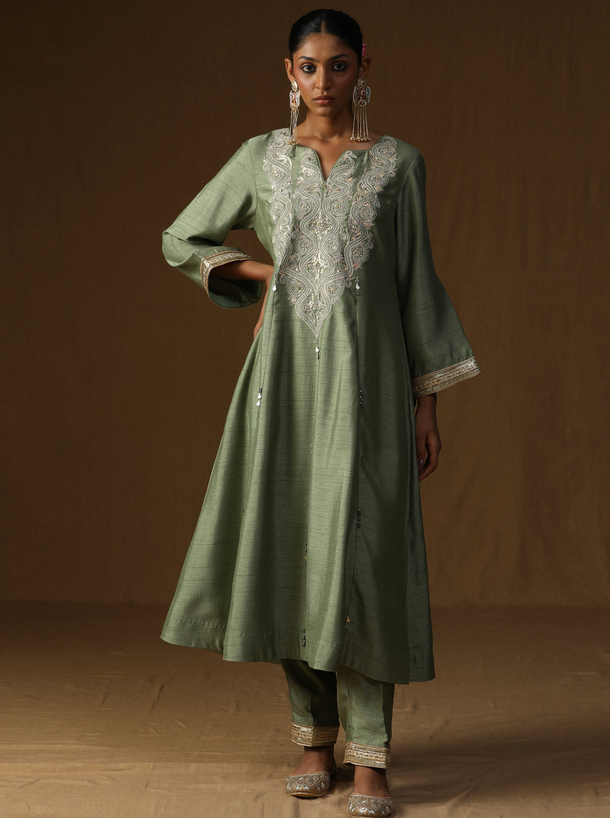 Madhavi – Dhani Embroidered Suit Set