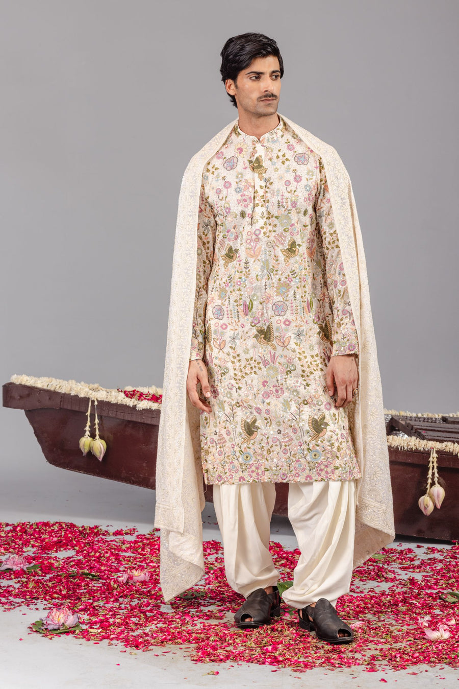 PHHOL PANKH IVORY KURTA SET