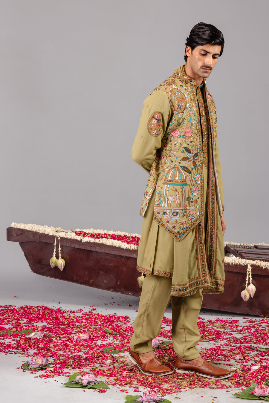 BAGICHA TALE MEHNDI KURTA JACKET SET