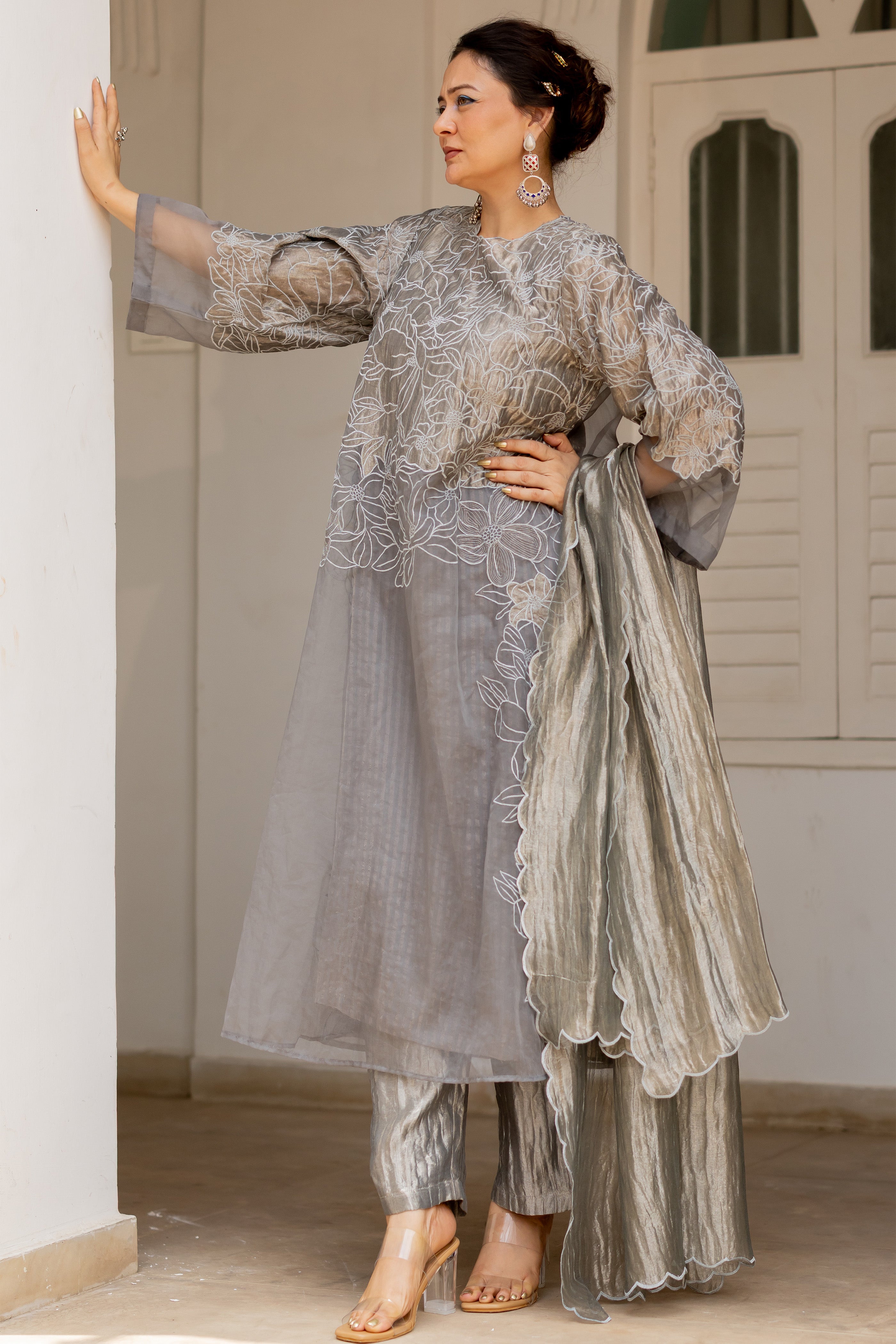Dark gray kurta set (nishvi)