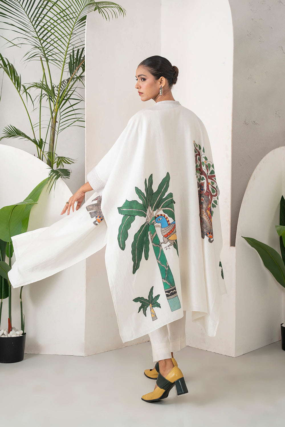 Ivory Silk Chanderi Elephant And Tropical Foliage Printed Kaftan Set (3 PCS)